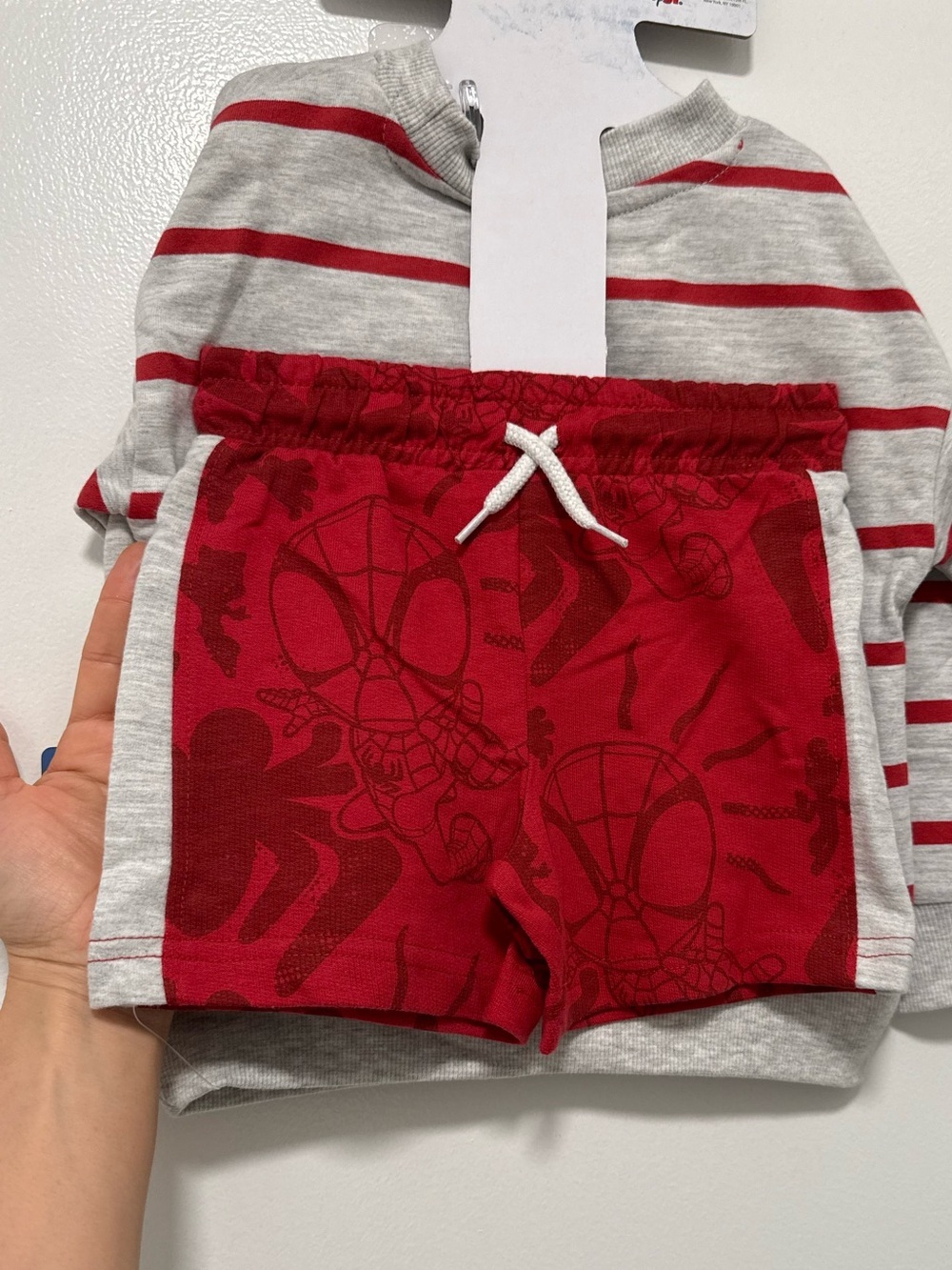 NWT Marvel Spiderman - Spidey Plush Pouch Outfit Set 2T - Picture 13 of 16